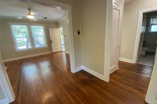 3010 S Fruth Street E, Austin, TX 78705 - Photo 12