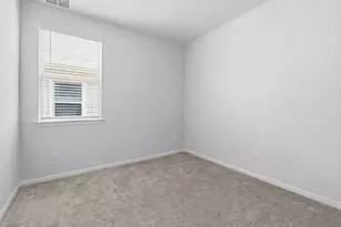 323 Tolo Dr, Elgin, TX 78621 - Photo 22