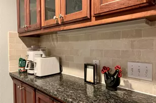 407 E 45th St, Austin, TX 78751 - Photo 16