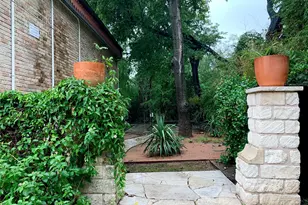 407 E 45th St, Austin, TX 78751 - Photo 20