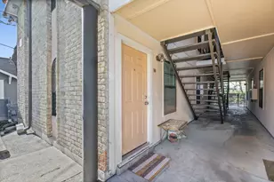 407 E 45th St, Austin, TX 78751 - Photo 14