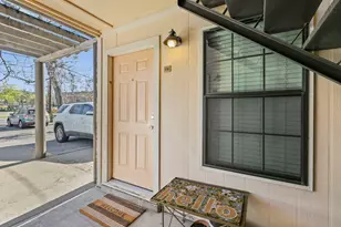 407 E 45th St, Austin, TX 78751 - Photo 14
