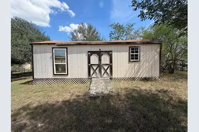 256 High Ridge Meadows Drive, Gonzales, TX 78629 - Photo 30