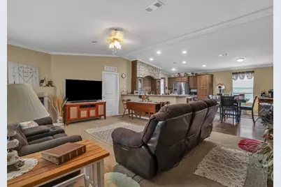 256 High Ridge Meadows Drive, Gonzales, TX 78629 - Photo 14