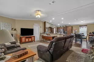256 High Ridge Meadows Dr, Gonzales, TX 78629 - Photo 14