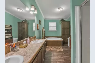 256 High Ridge Meadows Drive, Gonzales, TX 78629 - Photo 8