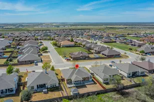 300 Magan Ln, Jarrell, TX 76537 - Photo 30