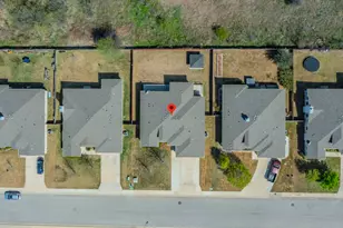 300 Magan Ln, Jarrell, TX 76537 - Photo 32