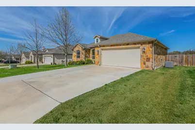 300 Magan Lane, Jarrell, TX 76537 - Photo 24