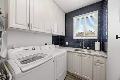 9008 Hobby Lane, Jonestown, TX 78645 - Photo 14