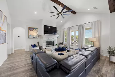 9008 Hobby Lane, Jonestown, TX 78645 - Photo 8