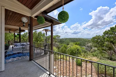 9008 Hobby Lane, Jonestown, TX 78645 - Photo 32