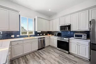 9008 Hobby Ln, Jonestown, TX 78645 - Photo 12