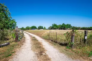 10512 Hibbs Ln, Manor, TX 78653 - Photo 34