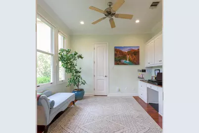2013 Rue De St Tropez, Austin, TX 78746 - Photo 16