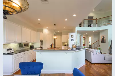 2013 Rue De St Tropez, Austin, TX 78746 - Photo 12