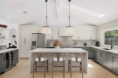 9009 Rockcrest Drive, Austin, TX 78759 - Photo 12