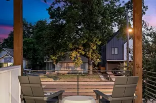 2104 E 2nd St, Austin, TX 78702 - Photo 22