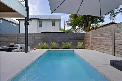 2104 E 2nd Street #1, Austin, TX 78702 - Photo 32