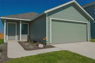 308 Cowpoke Dr, Jarrell, TX 76537 - Photo 2