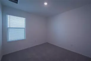 308 Cowpoke Dr, Jarrell, TX 76537 - Photo 24