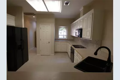 226 Muirfield Street, Marble Falls, TX 78654 - Photo 6