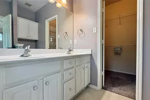 1900 Scofield Ridge Pkwy, Austin, TX 78727 - Photo 14