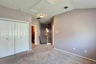 1900 Scofield Ridge Pkwy, Austin, TX 78727 - Photo 8