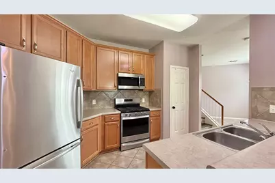 1900 Scofield Ridge Parkway #5403, Austin, TX 78727 - Photo 6