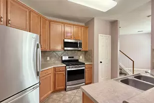 1900 Scofield Ridge Pkwy, Austin, TX 78727 - Photo 6