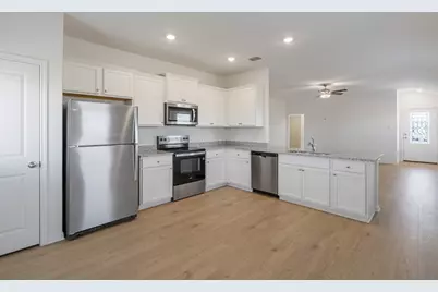 129 Paria Court, Jarrell, TX 76537 - Photo 4