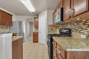 11117 Cain Harvest Dr, Austin, TX 78754 - Photo 8