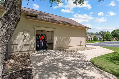 111 Golf View Drive, Georgetown, TX 78633 - Photo 32