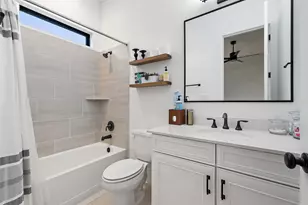 302 Lodestone Ln, Austin, TX 78738 - Photo 20