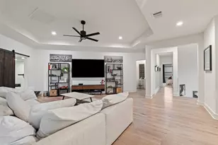302 Lodestone Ln, Austin, TX 78738 - Photo 22
