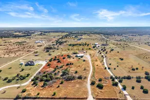 5777 County Road 236 Rd, Liberty Hill, TX 78642 - Photo 2