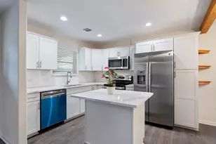 21007 Coleman Branch Creek Rd, Elgin, TX 78621 - Photo 10