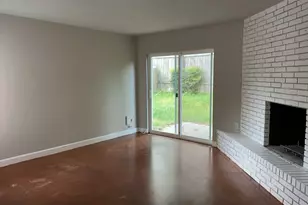 2403 La Casa Dr, Austin, TX 78704 - Photo 4