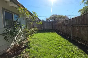 2403 La Casa Dr, Austin, TX 78704 - Photo 18