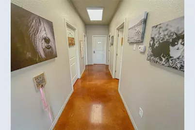 191 Town Center Boulevard, Jarrell, TX 76537 - Photo 10