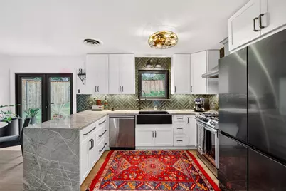 6804 Bryn Mawr Drive, Austin, TX 78723 - Photo 10