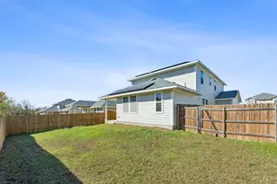 316 Insider Loop, Elgin, TX 78621 - Photo 30