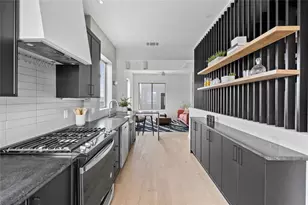 700 Denson Dr, Austin, TX 78752 - Photo 2