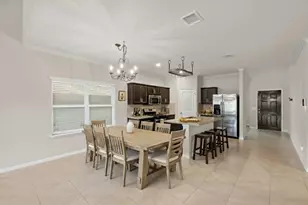 6521 Kauai Ln, Austin, TX 78744 - Photo 4