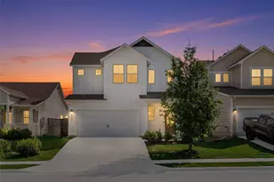 6205 Dumfries Ln, Austin, TX 78744 - Photo 4