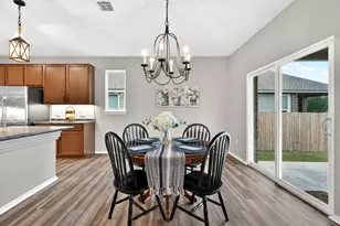 326 Linden St, Bastrop, TX 78602 - Photo 20