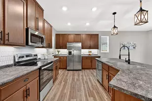 326 Linden St, Bastrop, TX 78602 - Photo 26