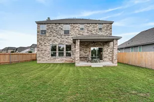 326 Linden St, Bastrop, TX 78602 - Photo 32