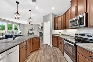 326 Linden St, Bastrop, TX 78602 - Photo 26