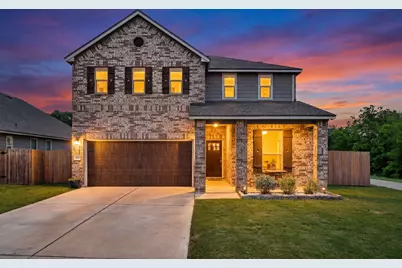 326 Linden Street, Bastrop, TX 78602 - Photo 2